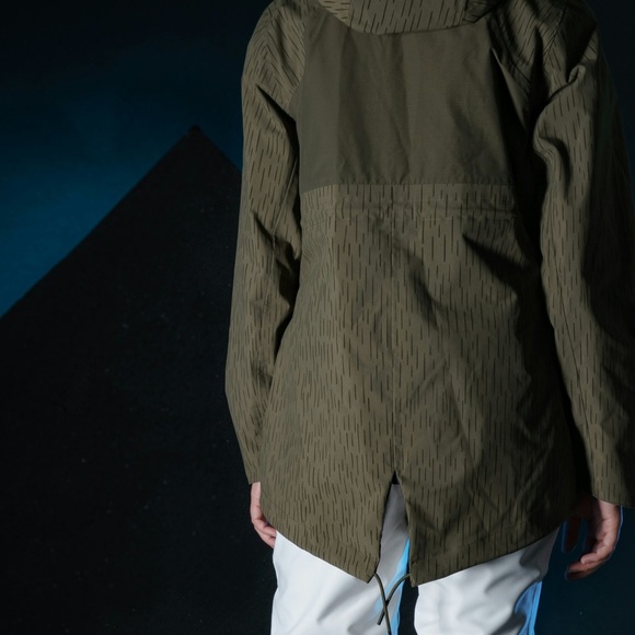 Holden | Ski & Snowboard Jacket - Picture 2 of 10